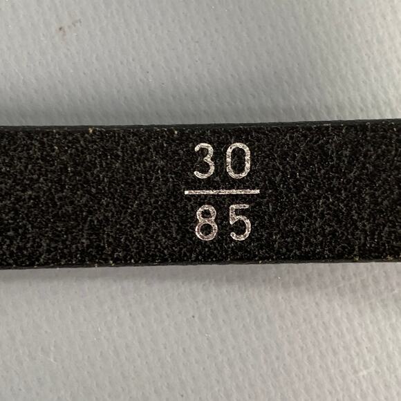 J.LINDEBERG Size 30 Black Silver Logo Leather Leather Belt - Picture 6 of 9